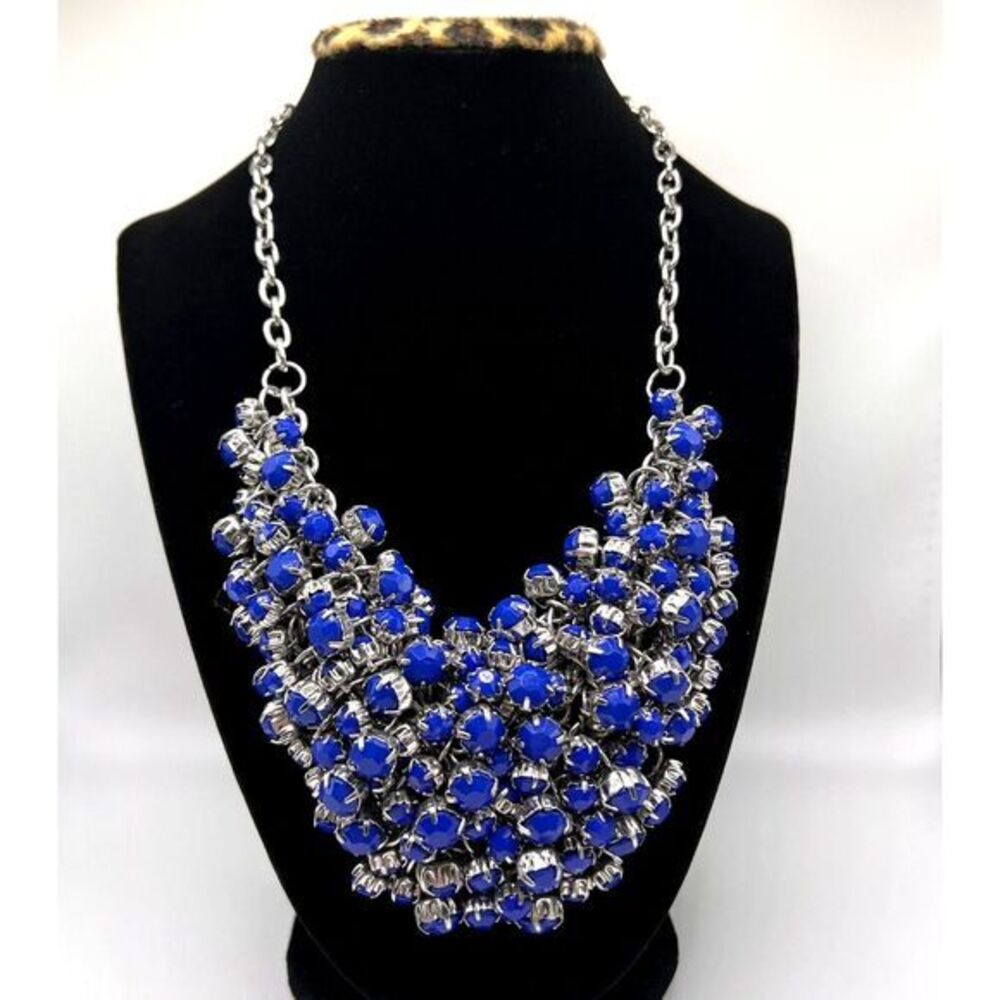 VINTAGE Deep Blue Rhinestone Bib Necklace 18" + 3"